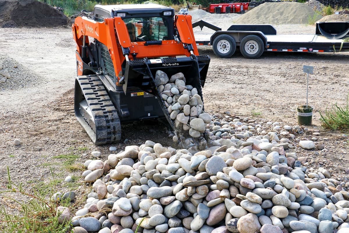 UB25 SERIES UTILITY BUCKETS