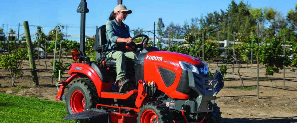 Kubota tractor controls