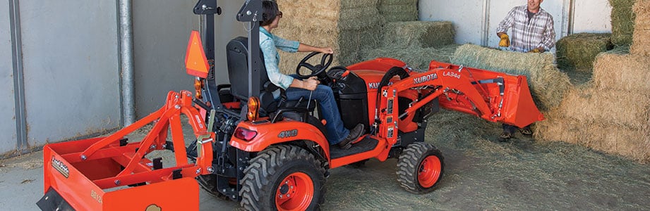 Kubota B2601 vs. BX2680