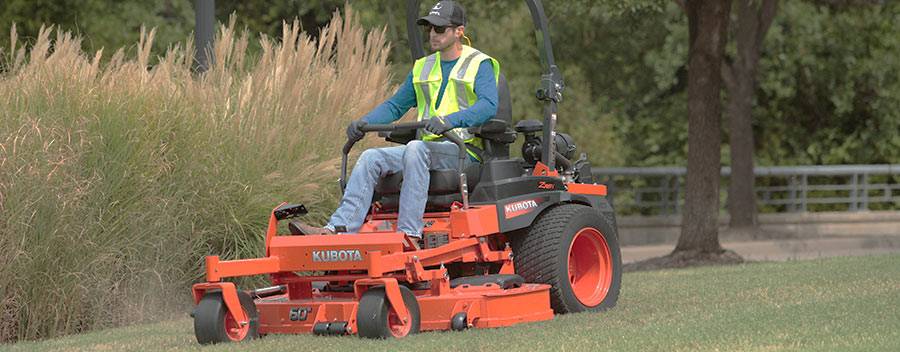 Kubota vs. Ferris mowers